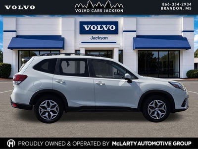 2024 Subaru Forester Premium