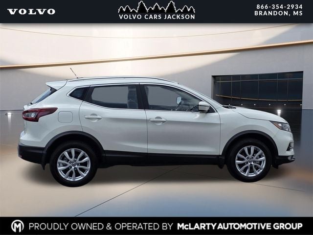 2021 Nissan Rogue Sport SV