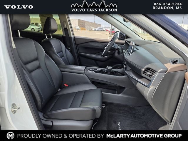 2023 Nissan Rogue SV Midnight Edition