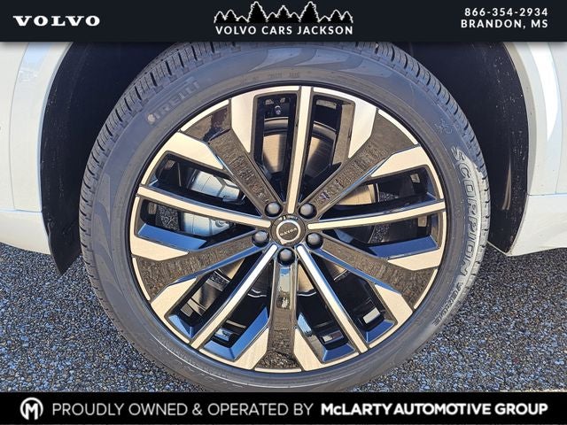 2026 Volvo XC90 B6 Ultra Dark 6-Passenger