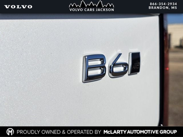 2026 Volvo XC90 B6 Ultra Dark 6-Passenger