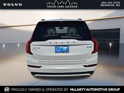 2026 Volvo XC90 B6 Ultra Dark 6-Passenger