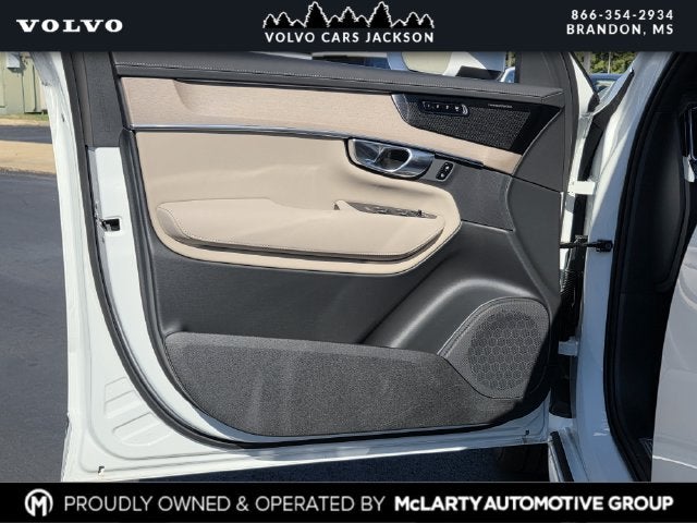 2027 Volvo XC90 B6 Plus 7-Seater
