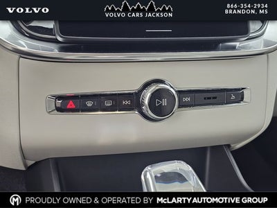 2026 Volvo XC90 B6 Ultra Bright