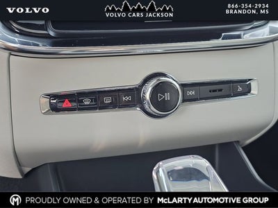 2026 Volvo XC90 B6 Ultra Bright