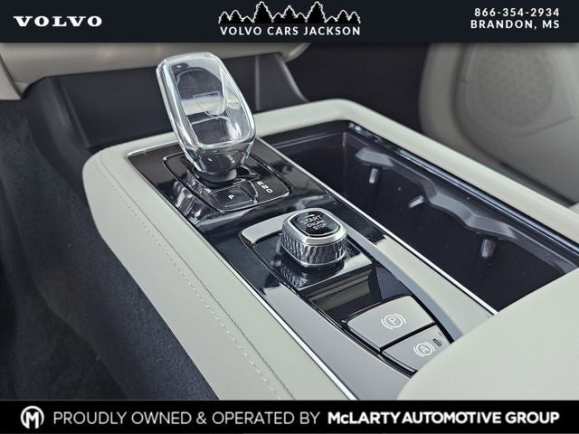 2026 Volvo XC90 B6 Ultra Bright