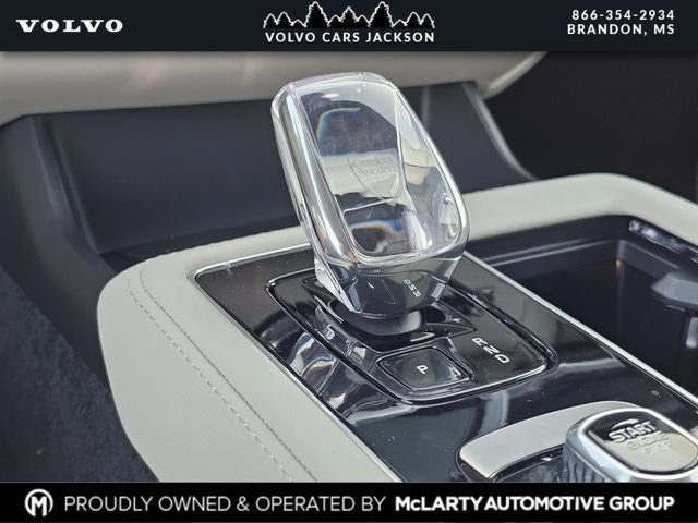 2026 Volvo XC90 B6 Ultra Bright