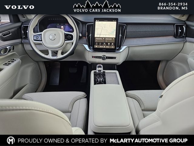 2026 Volvo XC90 B6 Ultra Bright