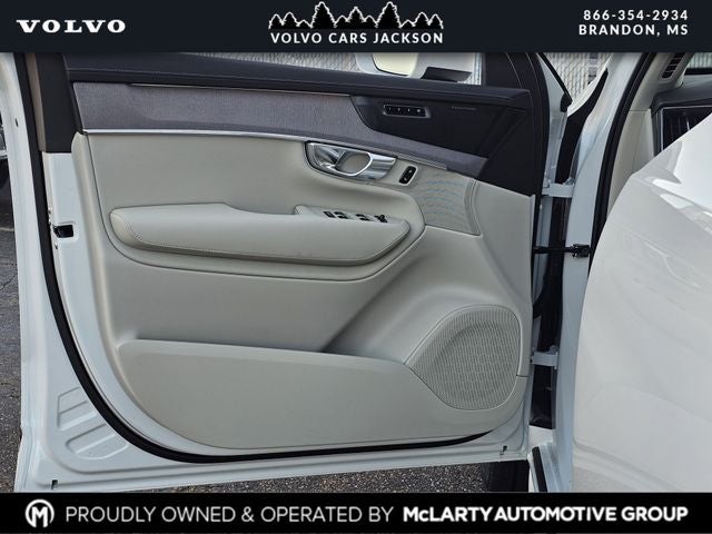 2026 Volvo XC90 B6 Ultra Bright