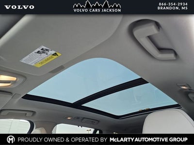 2026 Volvo XC90 B6 Ultra Bright