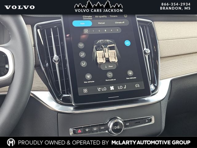 2026 Volvo XC90 B6 Ultra Bright