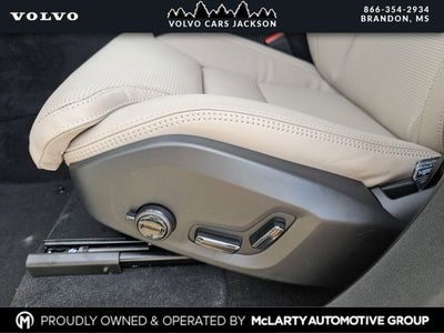 2026 Volvo XC90 B6 Ultra Bright