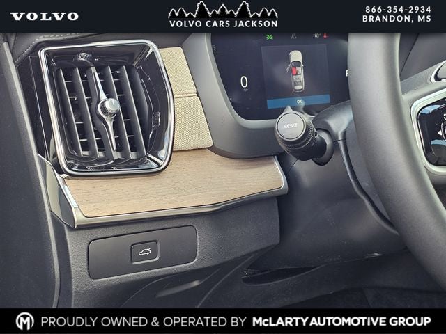 2026 Volvo XC90 B6 Ultra Bright