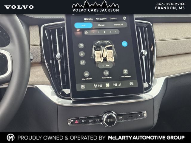 2026 Volvo XC90 B6 Ultra Bright