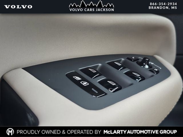 2026 Volvo XC90 B6 Ultra Bright 7-Passenger