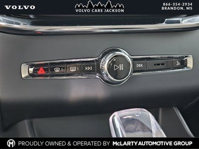 2026 Volvo XC90 B6 Ultra Bright 7-Passenger