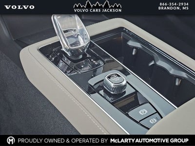 2026 Volvo XC90 B6 Ultra Bright 7-Passenger