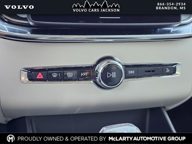 2026 Volvo XC90 B6 Ultra Bright 7-Passenger