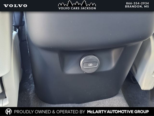 2026 Volvo XC90 B6 Ultra Bright