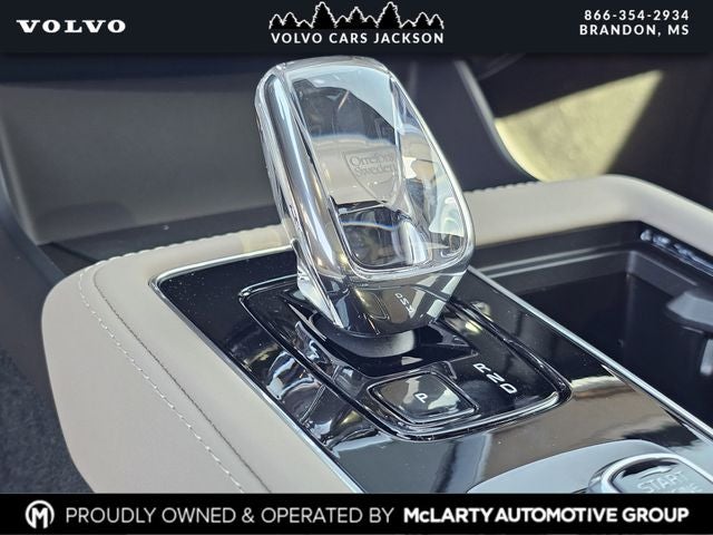 2026 Volvo XC90 B6 Ultra Bright