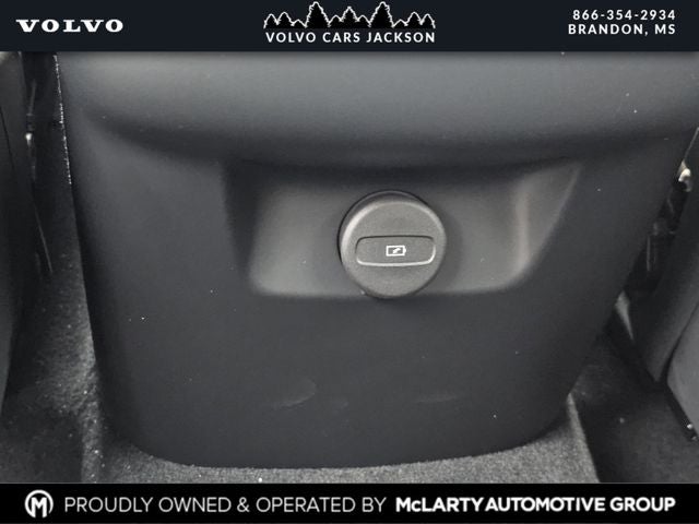 2026 Volvo XC90 B6 Ultra Bright