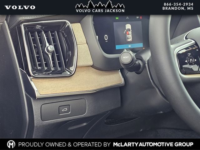 2026 Volvo XC90 B6 Ultra Bright