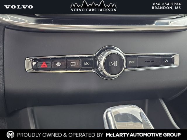 2026 Volvo XC90 B6 Ultra Bright