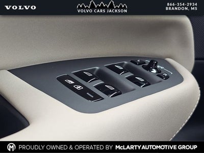 2026 Volvo XC90 B6 Ultra Dark