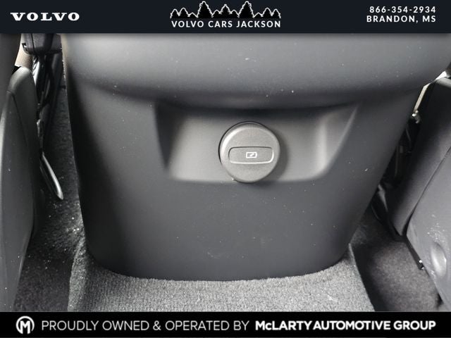 2026 Volvo XC90 B6 Ultra Dark