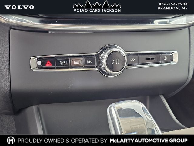 2026 Volvo XC90 B6 Ultra Dark