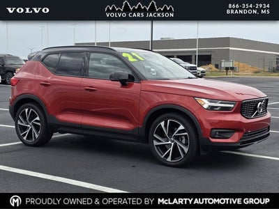 2021 Volvo XC40 R-Design