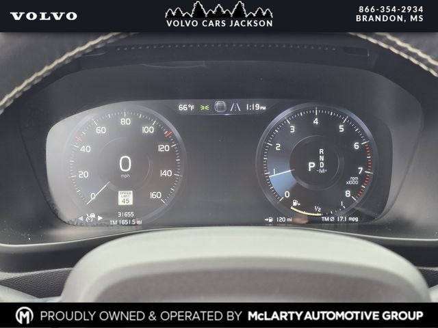 2021 Volvo XC40 R-Design