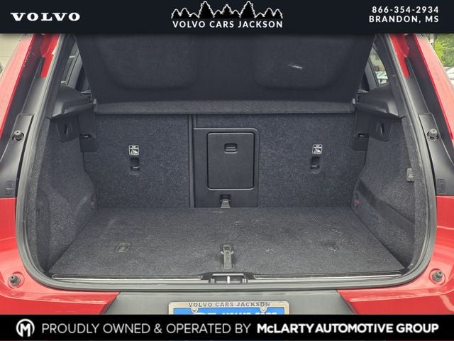 2021 Volvo XC40 R-Design
