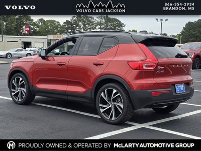 2021 Volvo XC40 R-Design