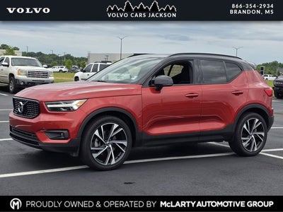 2021 Volvo XC40 R-Design