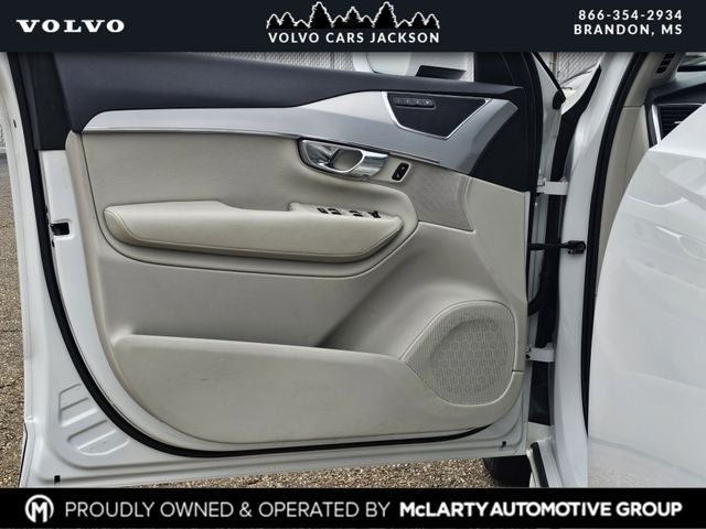 2018 Volvo XC90 T6 Momentum