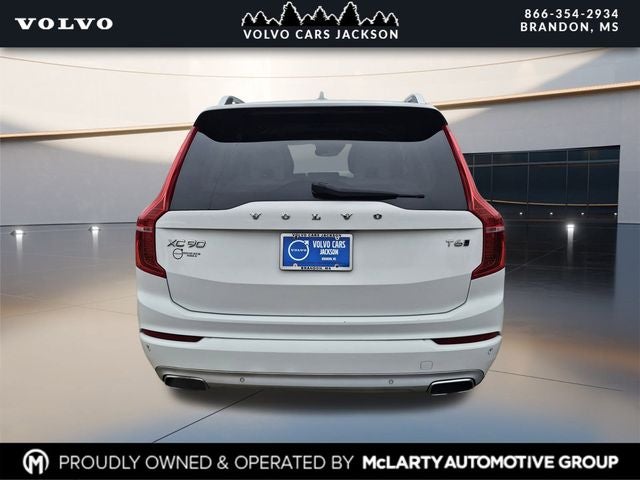 2018 Volvo XC90 T6 Momentum