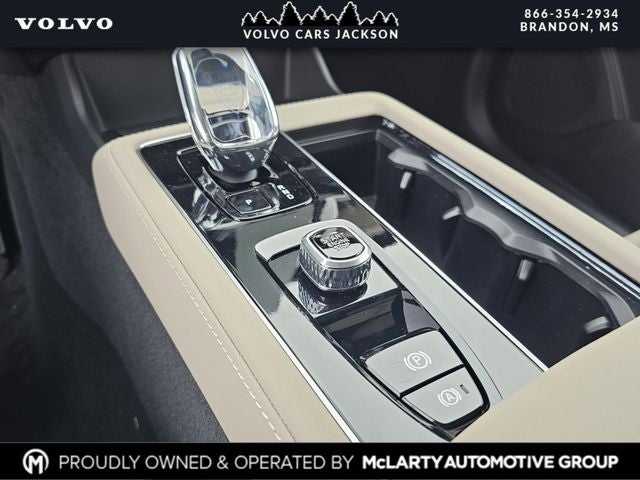 2026 Volvo XC90 Plug-In Hybrid T8 Plus 7 Passenger