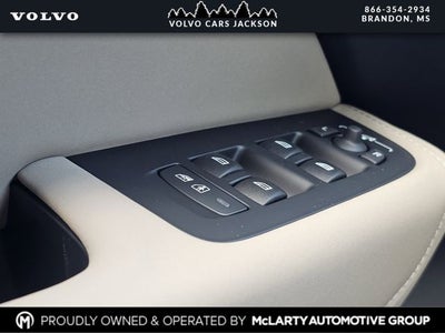 2026 Volvo XC60 Plug-In Hybrid T8 Plus