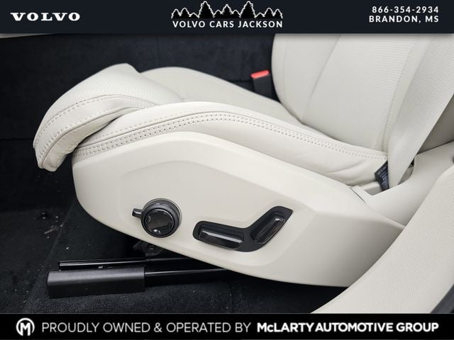 2026 Volvo XC60 Plug-In Hybrid T8 Ultra