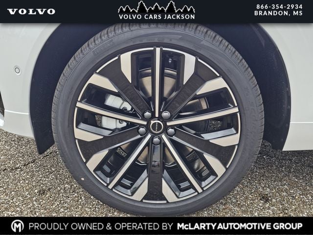 2026 Volvo XC60 Plug-In Hybrid T8 Ultra