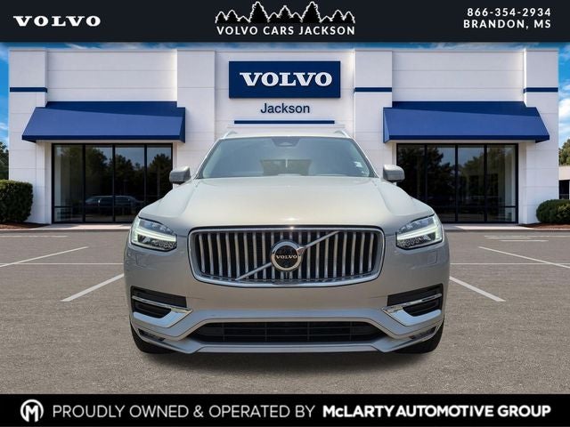 2024 Volvo XC90 B5 Plus