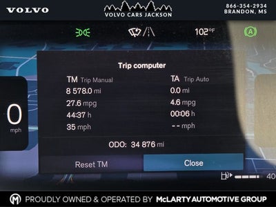 2024 Volvo XC90 B5 Plus