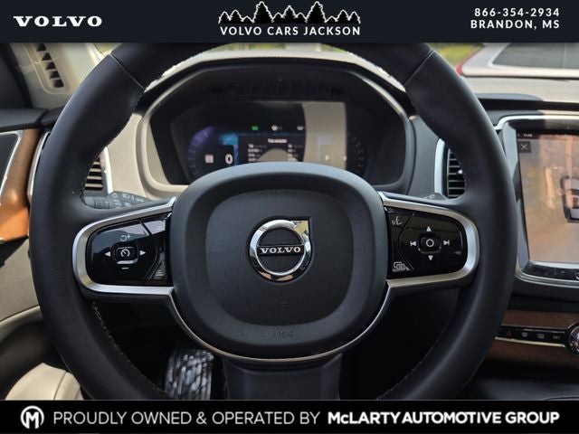 2024 Volvo XC90 B5 Plus