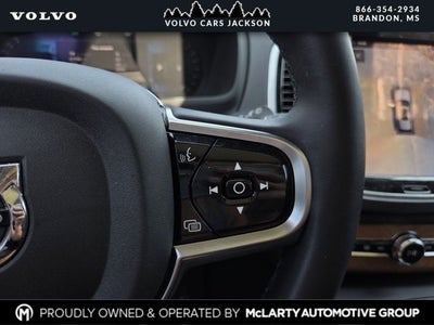 2024 Volvo XC90 B5 Plus