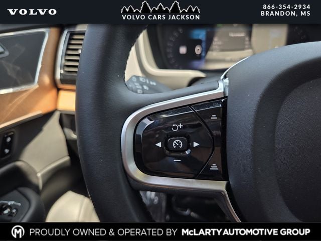 2024 Volvo XC90 B5 Plus