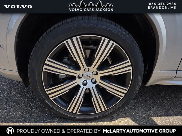2024 Volvo XC90 B5 Plus