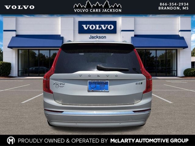 2024 Volvo XC90 B5 Plus