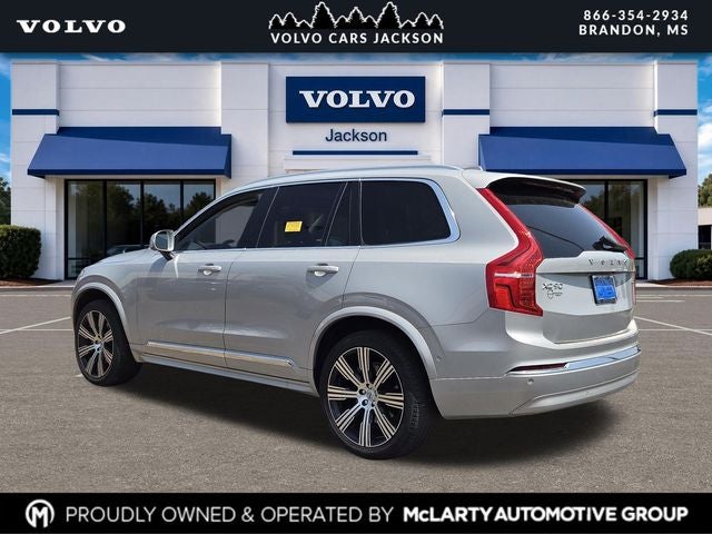 2024 Volvo XC90 B5 Plus