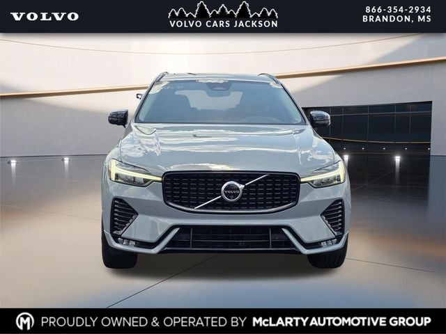 2024 Volvo XC60 B5 Plus Dark Theme